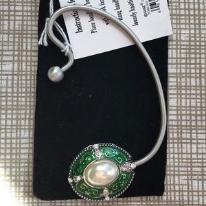 Handbag hook by Ganz